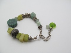 Vintage Carved Jade Prehnite Chunky Natural Stone Silver Tone Charm Bracelet