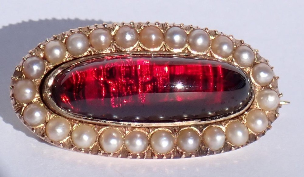 Pretty Antique Victorian 10K Gold Foiled Garnet Cabochon Pearl Pendant Pin 1886