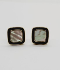 Monet Square Pearlized Gold Tone Clip Earring RARE Vintage .75 in