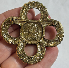 Vintage Gold Tone Purple Cabochon Brooch Ornate Quatrefoil Statement Pin 2.25in