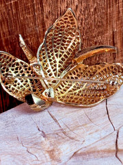 Vintage ART Gold Tone Rhinestone Leaf Brooch Signed Costume Jewelry Art Mode
