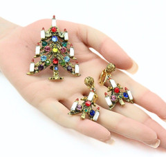 Hollycraft Signed Candle Multicolor Rhinestone Foil Brooch Earrings Set