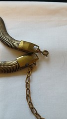 Vintage Gold Tone Brutalist Snake Chain & Rectangle Bar Pendant Necklace