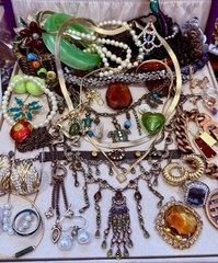 Vintage Estate Costume Jewelry Lot ! CINER , MONET and more!