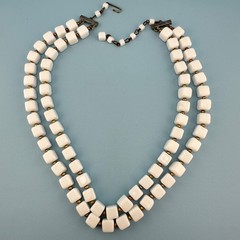 Vintage White Milk Glass Necklace Double Strand Square Shape Bead Retro Mod 18″