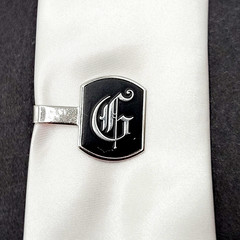 G Letter Old English Script Silver Tone Black Enamel SWANK Tie Clip Clasp