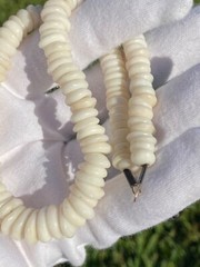 Vintage Hawaiian Surfer Puka Shell Bead Necklace 15 Inch Graduated up to 12+mm