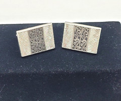 SWANK Vintage 1970 to 80s Silver Tone Textured Finish Filigree Center Cufflinks
