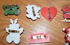 Lot of 20 Hallmark Pins Brooch Christmas Holiday Santa Thanksgiving Turkey Pin