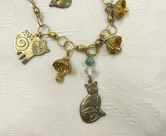 Vintage Early Laurel Burch Cat Charm Beaded Necklace Gold Tone 1970s – 80s