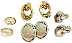 Vintage 1970/80s Clip On Earrings, 4 Pair, Gold-tone, used (DD1)