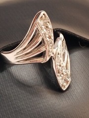 Silver Tone Ring Crossover Wrap Flared Bars 6 Crystals 1 Inch Size 6.75