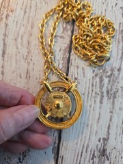 Vintage MONET Round Link Gold Tone Chain Large Black Cabochon Pendant Necklace