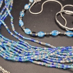 Lot 4 Necklaces Silver Tone Blues Beachy Glass Shells Beautiful Stackable 17-21″