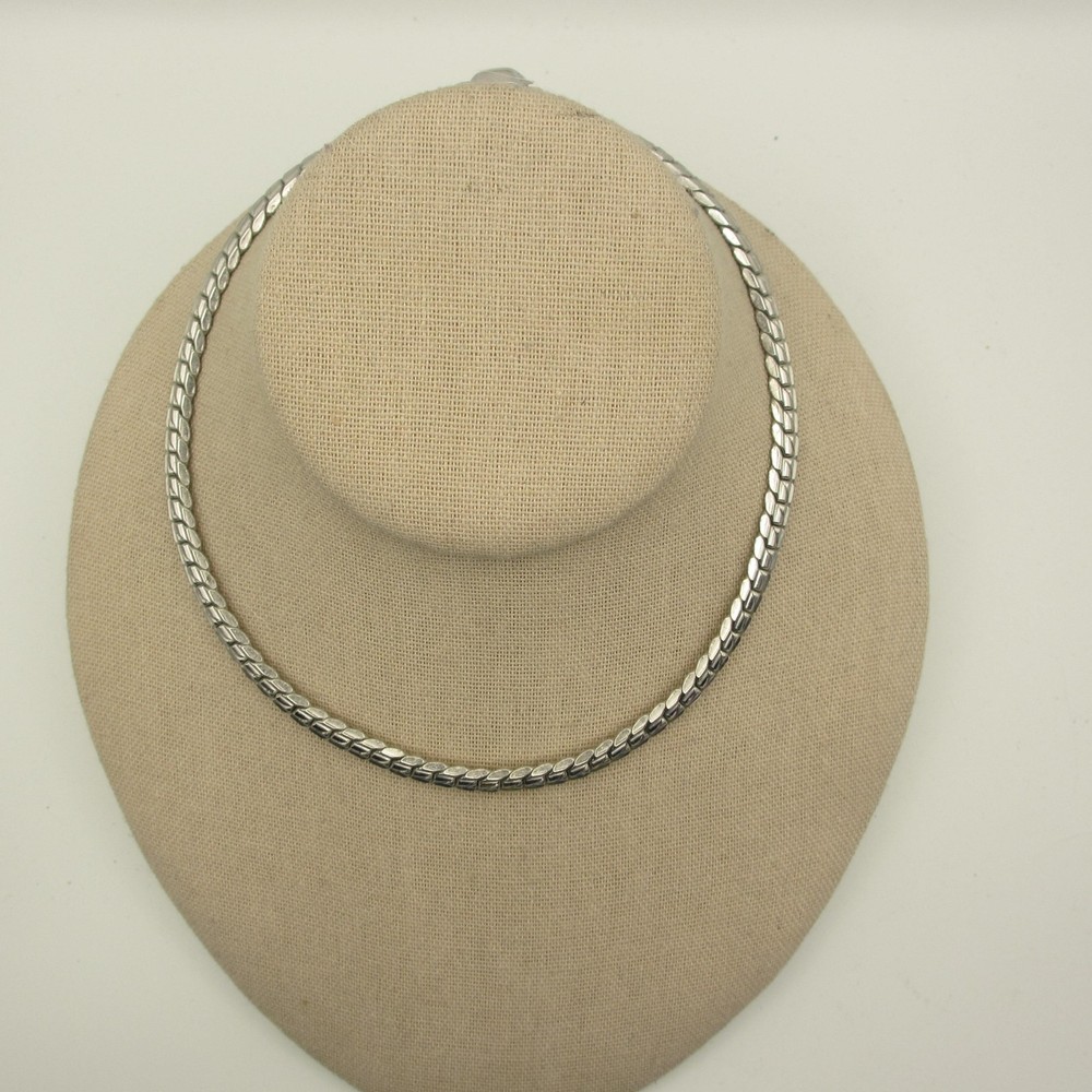 Vintage Coro Necklace Silver Tone Choker Collar 15 Inch