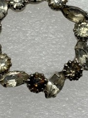 Vintage Smoky Gray Clear Prong-Set Rhinestone Wreath Brooch Silver-Tone Unsigned