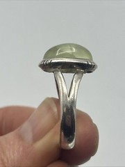 Vtg Sterling Silver 925 Oval Green Cabochon Prehnite Gemstone Ring size 10