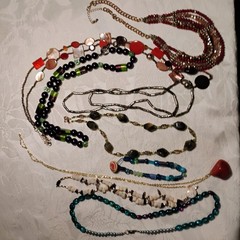9 Piece Vintage Necklace Lot Glass And Natural Stone Variety Length 1 Anklet