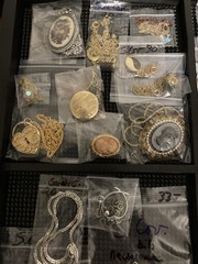 Sarah Coventry Vintage Estate Good Mixed Jewelry Bag Weighs 4 Lbs – 70 Pieces