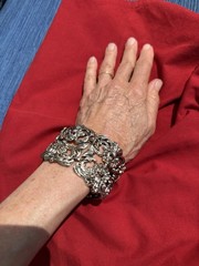 Vintage Panel Link Bracelet Silver Tone Scroll Medieval Flower 7-1/4 Inches