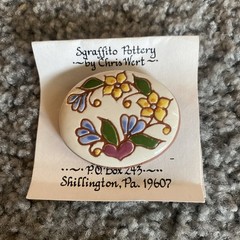 Vtg 1995 Signed Handpainted Oval Floral Ceramic Brooch Pin Cottagecore Folk Art
