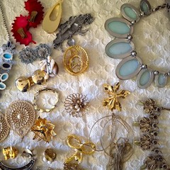 Vintage Jewelry Lot All Wearable 71 Pieces
