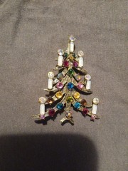 Weiss Vintage Christmas Tree Brooch Pin (T)