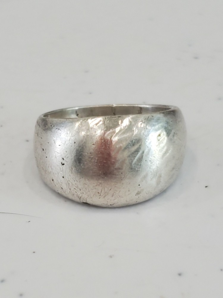 Vintage Sterling Silver Womens Solid Dome Band Ring Size 5.5
