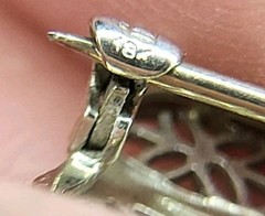Antique 1920s BELAIS BROTHERS 18K White Gold Sapphire Filigree Bow Brooch