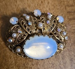 Vintage Western Germany Brooch Glass Faux Opal Gold Plated