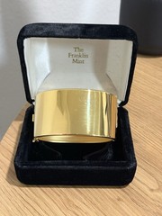 Vintage 1988 Franklin Mint Pyramid Cuff Watch 22K Gold Plated – Non-running