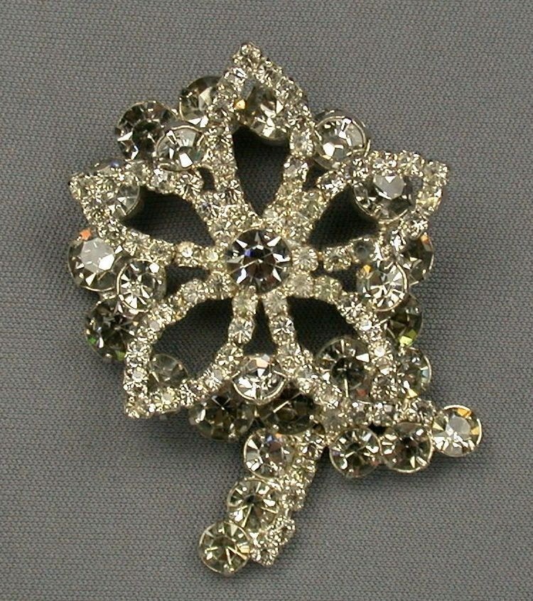 Smoky Gray Rhinestone Floral Brooch Black Diamond Color