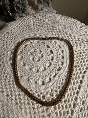 Coro Vintage Gold Tone Rolled Mesh 15 Inch Chain Retro Glamorous Look