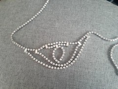 Vintage prong set Rhinestone Festoon Style Statement necklace. 15.5″