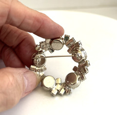 Vintage mid-century silvertone clear Prong Set rhinestone circle brooch 1 3/4”