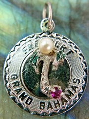 Vintage Sterling Silver Faux Pearl Freeport Grand Bahamas Pendant 2.5 Grams