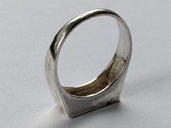 Vintage men’s Signet ring sterling silver 925 Size 11 Weight 4.89 g Black gems.
