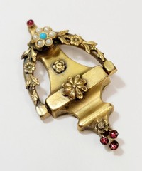 Vintage 1940’s CORO Door Knocker Red Rhinestone Faux Pearl Flowers Brooch