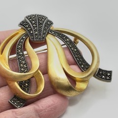 Vintage JUDITH JACK Brooch Sterling Silver Marcasite & Gold Plated Metal 3” Pin