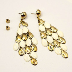 White & Gold Tone Metal Chandelier Cascade Dangle Vintage Earrings Ballroom
