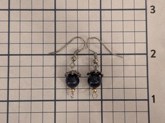 Cute & Dainty Vintage 1980s Silver-Tone Blue Beaded Dangle Drop Pierced Earrings