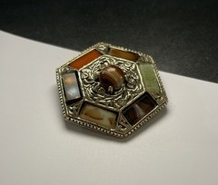 Vintage Miracle Glass Scottish Agate Gold Tone Octagon Pin brooch 2”