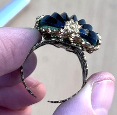 Vintage Emerald Green Glass Ribbed Cabochon Brass Filligree Ring Sz 10 Art Deco