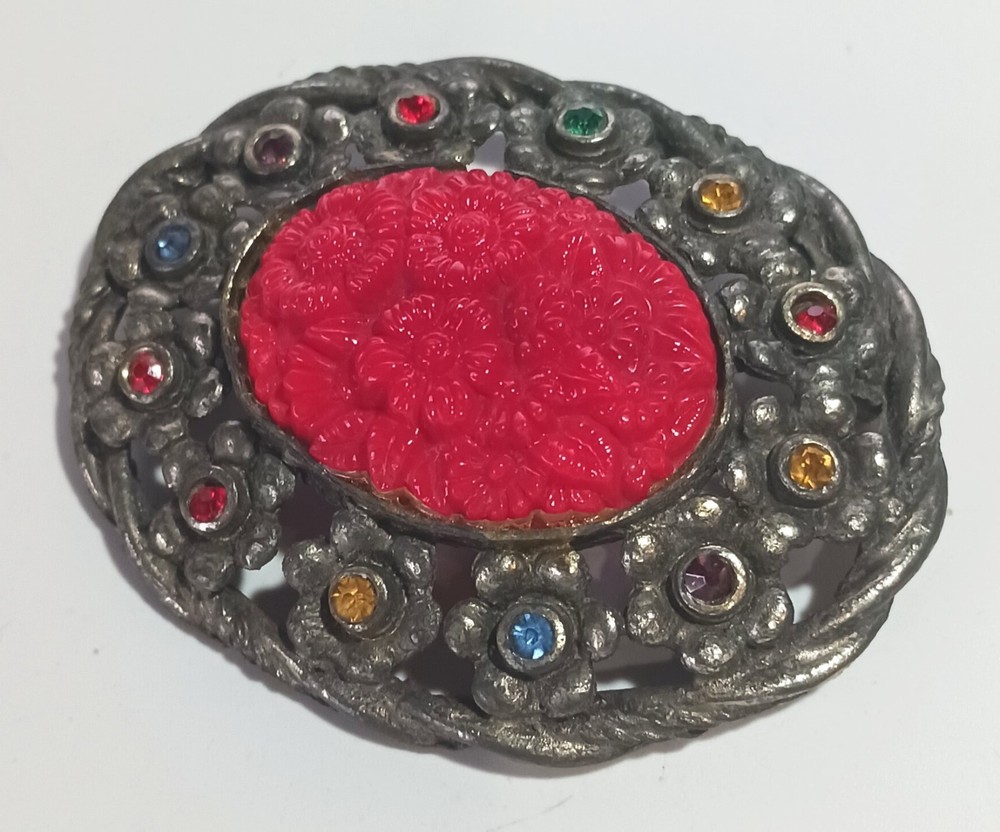 Vintage Dark Silver-tone Open Oval Brooch w/ Carved Glass? Floral Centerpiece