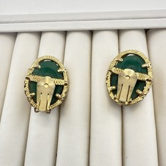 Vintage Earrings Green Peking Imitation Jade Gold Tone Molded Flower CLIP ON