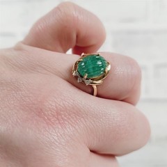 Vintage 14K Yellow Gold Carved Jade Diamond Ring 6.75 Retro Luxury Design Pretty