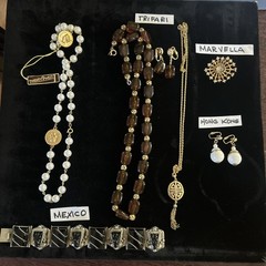 80 Vintage lot jewelry unbranded wearable Trifari Monet Coro Avon Italy Marvella