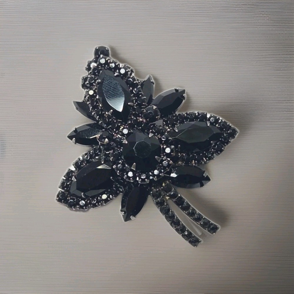 Vintage Verified #243 Juliana D &E Jet Black Leave Rhinestone Brooch Pin