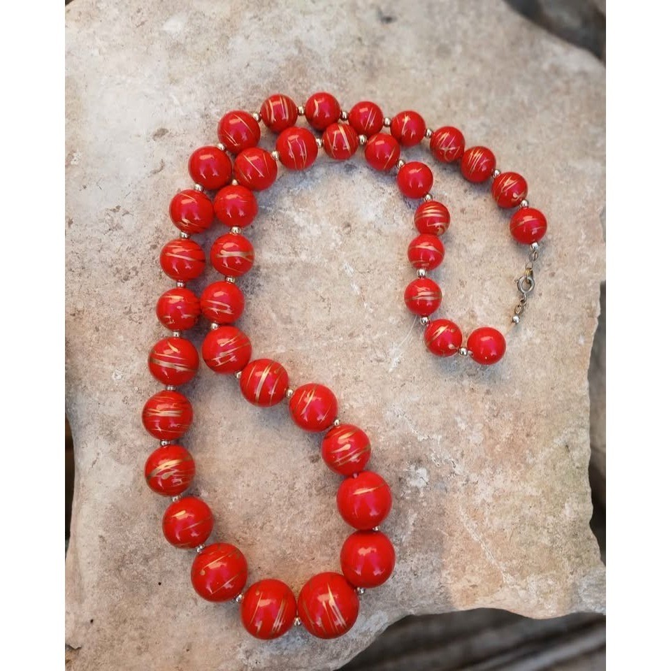 Vintage Red Bead Necklace Gold Swirl Graduated Statement Retro 29″