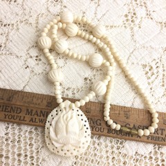 Vintage Necklace 70s Carved Lotus Blossom Pendant Bodhi Zen Buddhist Flower Yoga